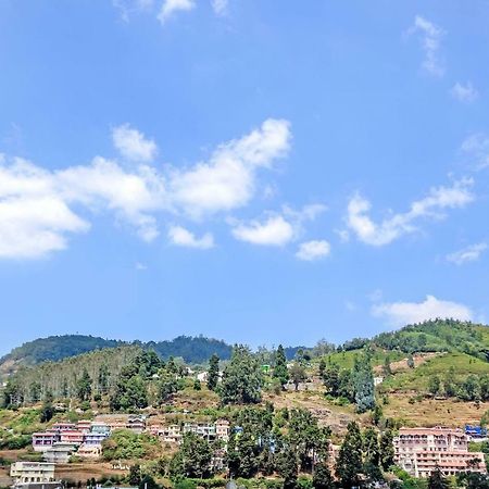Oyo Home 30533 Anmol Peace Home Stay Ooty Bagian luar foto